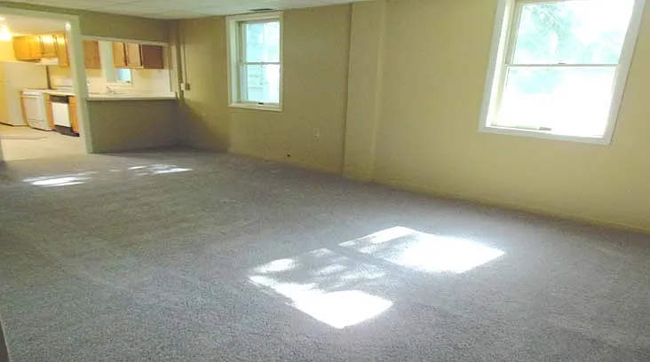 6 E Main St #5 — Photo 8