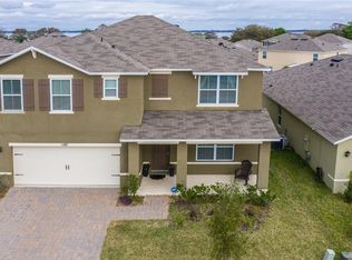 3462 Landing Vw, Tavares, FL 32778