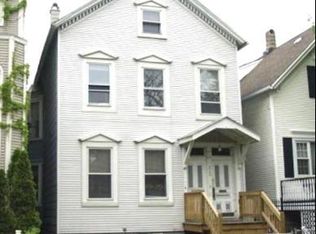 2720 N Wilton Ave, Chicago, IL 60614