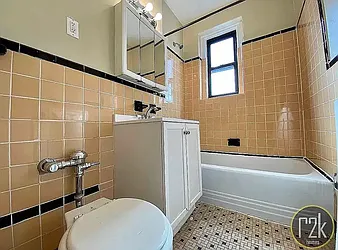 Rented by Realty 2000 Corp