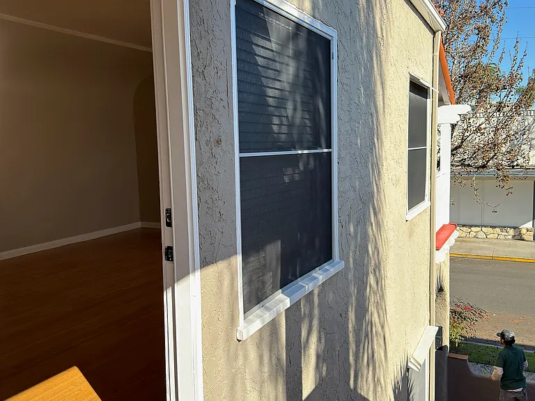 221 Loma Ave #C — Photo 19