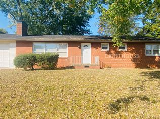 5605 Stoneleigh Rd, Knoxville, TN 37912