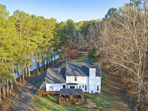 4th image of 2204 Meadow Pond Trl