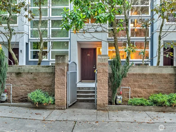 10042 Main Street #117, Bellevue, WA 98004