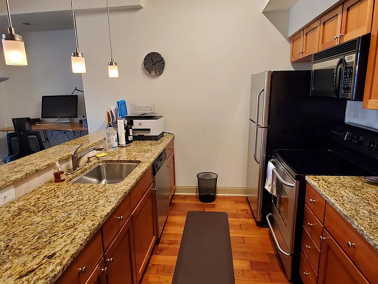 1 Academy Cir #311 — Photo 10