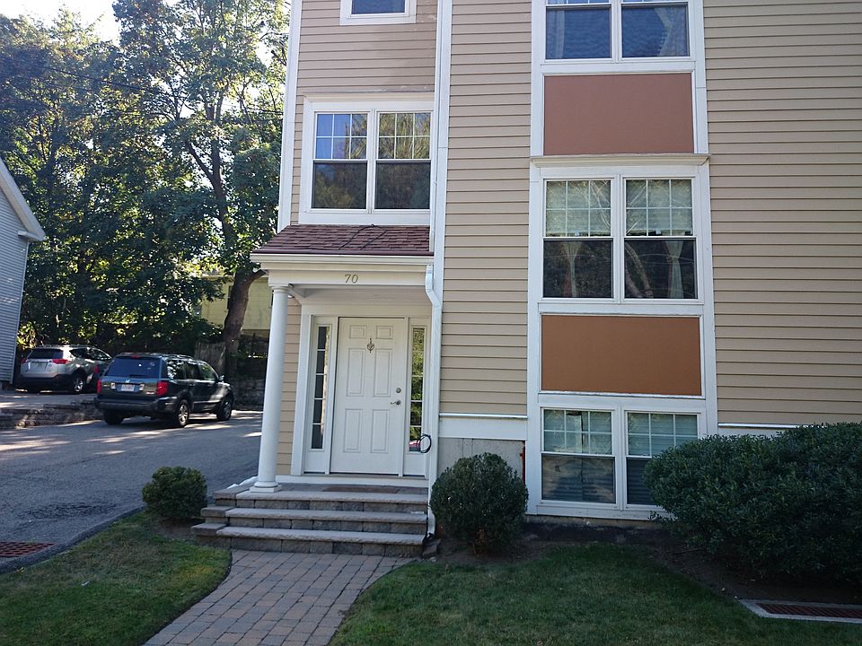 2nd image of 70-72 Tremont St