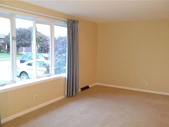 4th image of 140 Vern Ln
