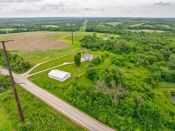 7077 30th Ave, Norwalk, IA 50211