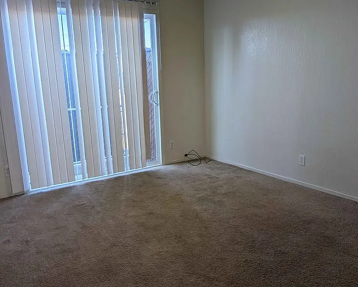 225 Couch St #1 — Photo 1