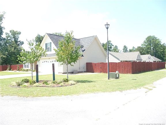 2nd image of 118 Andes Dr