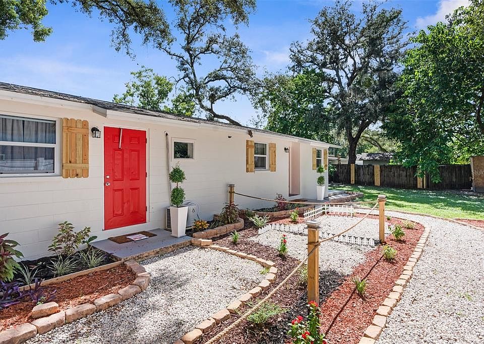 1st image of 10020 N JASMINE AVENUE #A & B