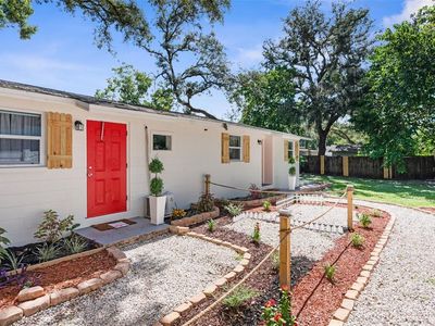 10020 N Jasmine Ave #A-B, Tampa, FL, 33612