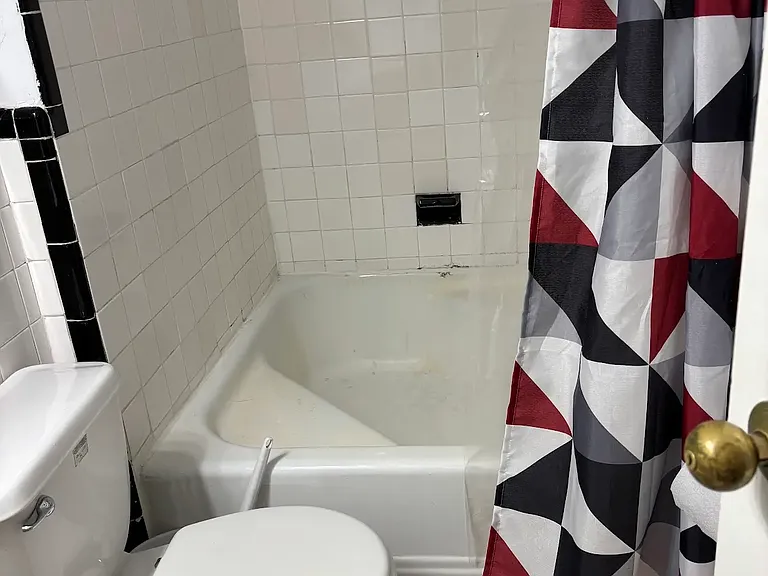 2141 I St NW #109 — Photo 8