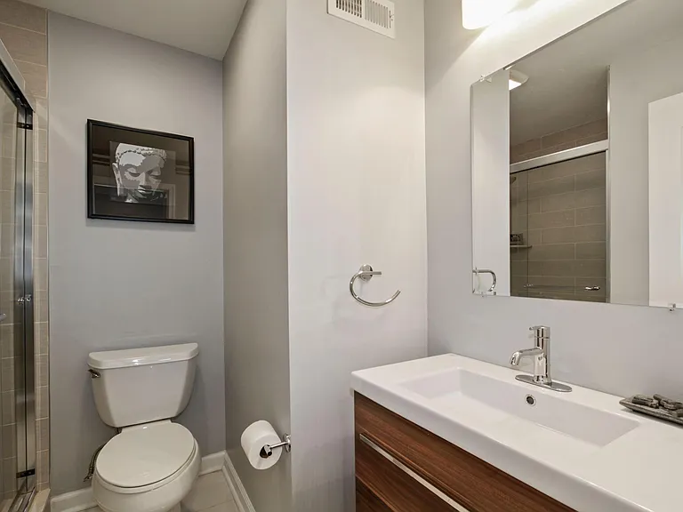 1337 N Howard St — Photo 51