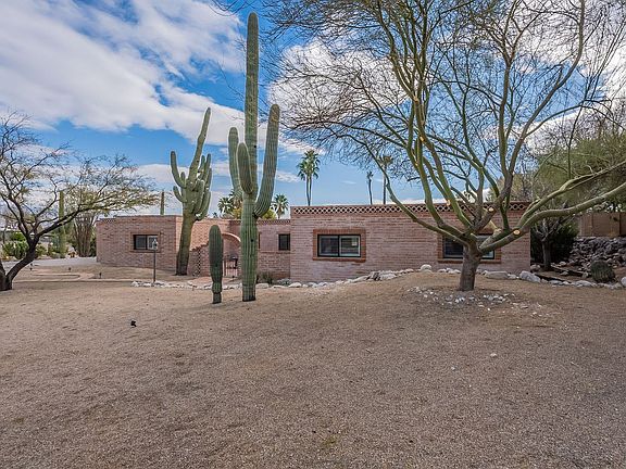 4th image of 7602 E Sabino Vista Dr