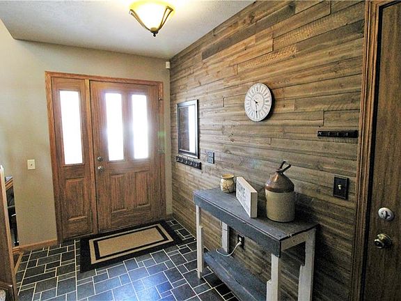 4th image of 1411 Cherry Wood Cir