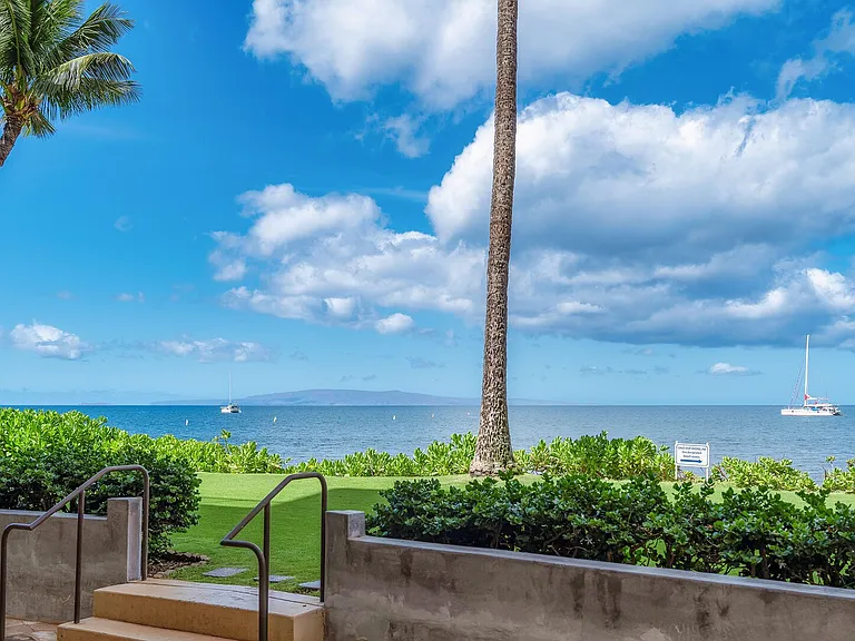 S Kihei Rd — Photo 31