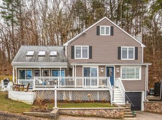 118 Woolford Rd, Wrentham, MA 02093