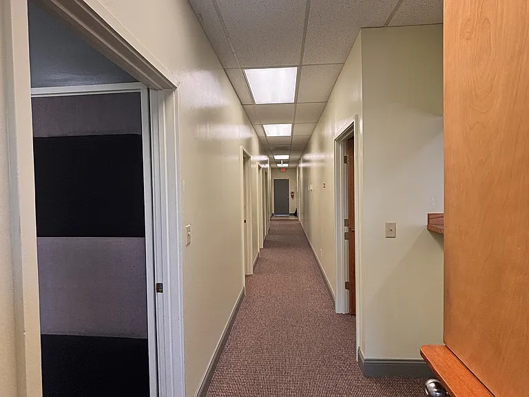 2700 Sumner Ave #102 — Photo 6