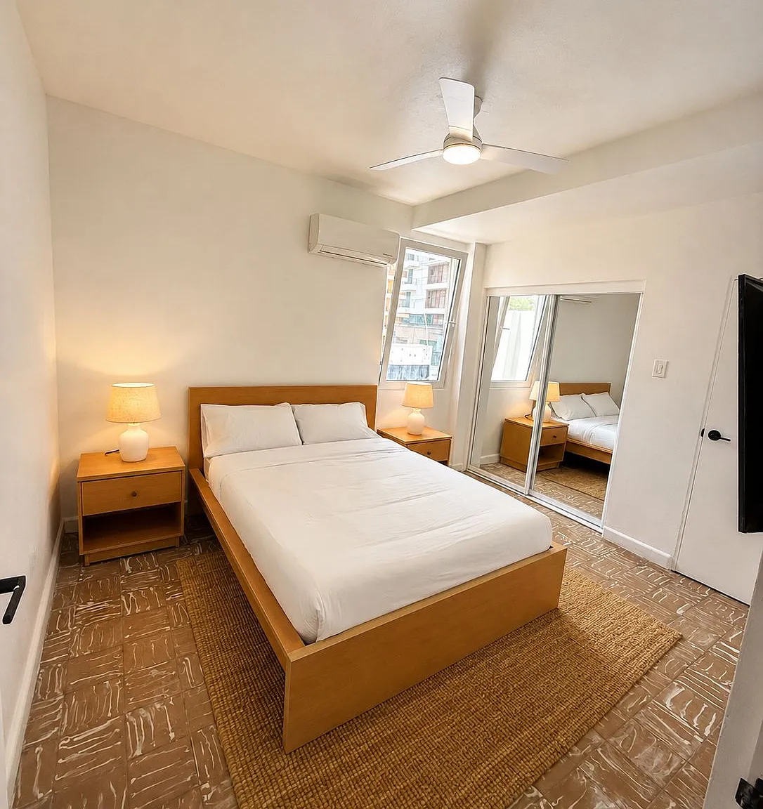 1 bed, $2,100 — Photo 4