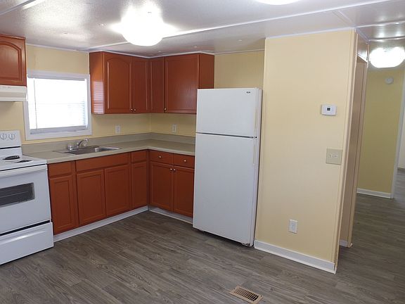 3rd image of 3535 Roberts Ave Lot 264