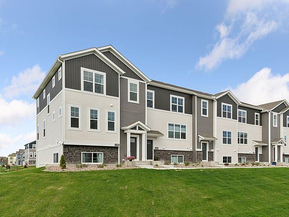 3rd image of 4730 Bottlebrush Ln