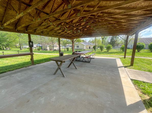 2360 31w Hwy #307, White House, TN 37188
