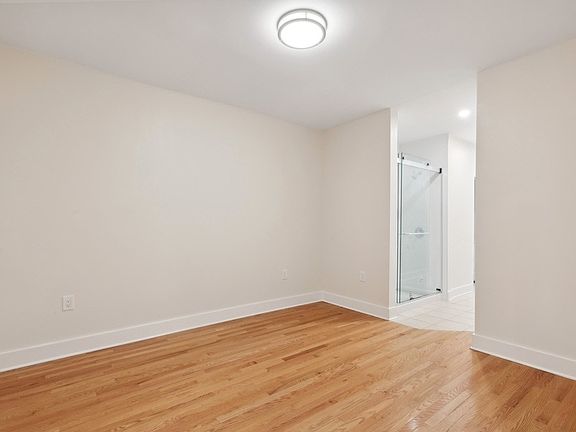 4th image of 232 E 40th St APT 2A