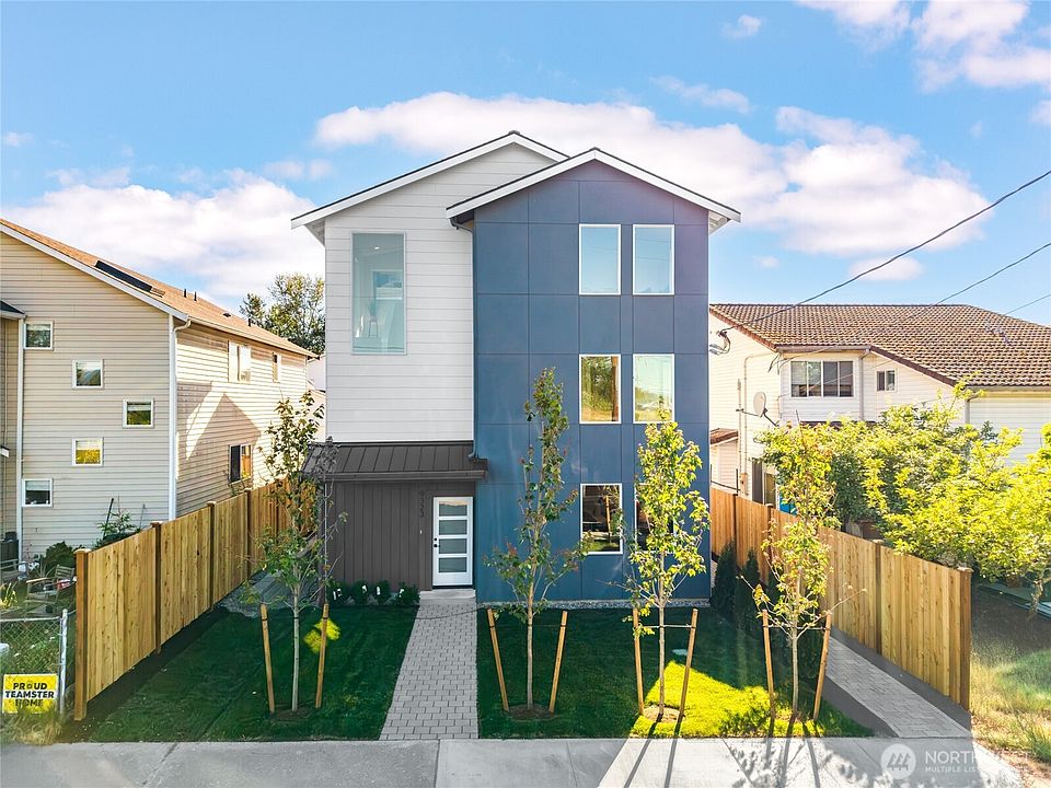 1st image of 9323 Marcus Avenue S