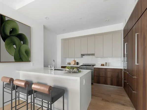 360 East 89th Street image 3 of 7