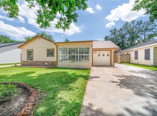 1309 Jefferson St, Baytown, TX 77520