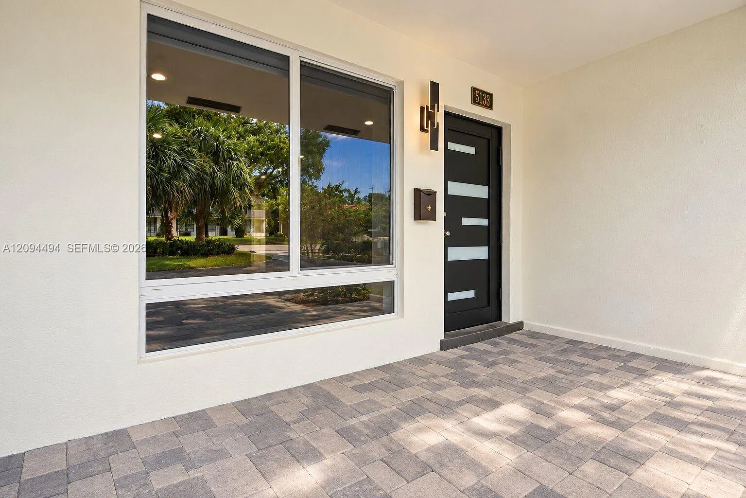 Coral Ridge Add — Photo 3