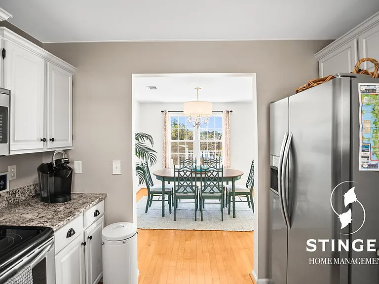 2927 Waters Edge Ct W — Photo 13
