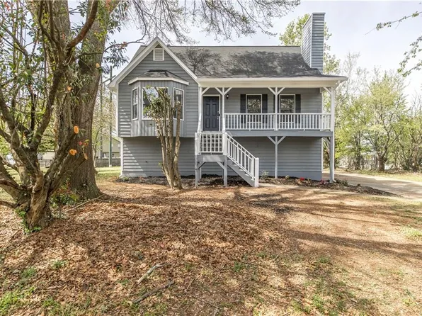 2400 Broward Dr NE, Marietta, GA 30066