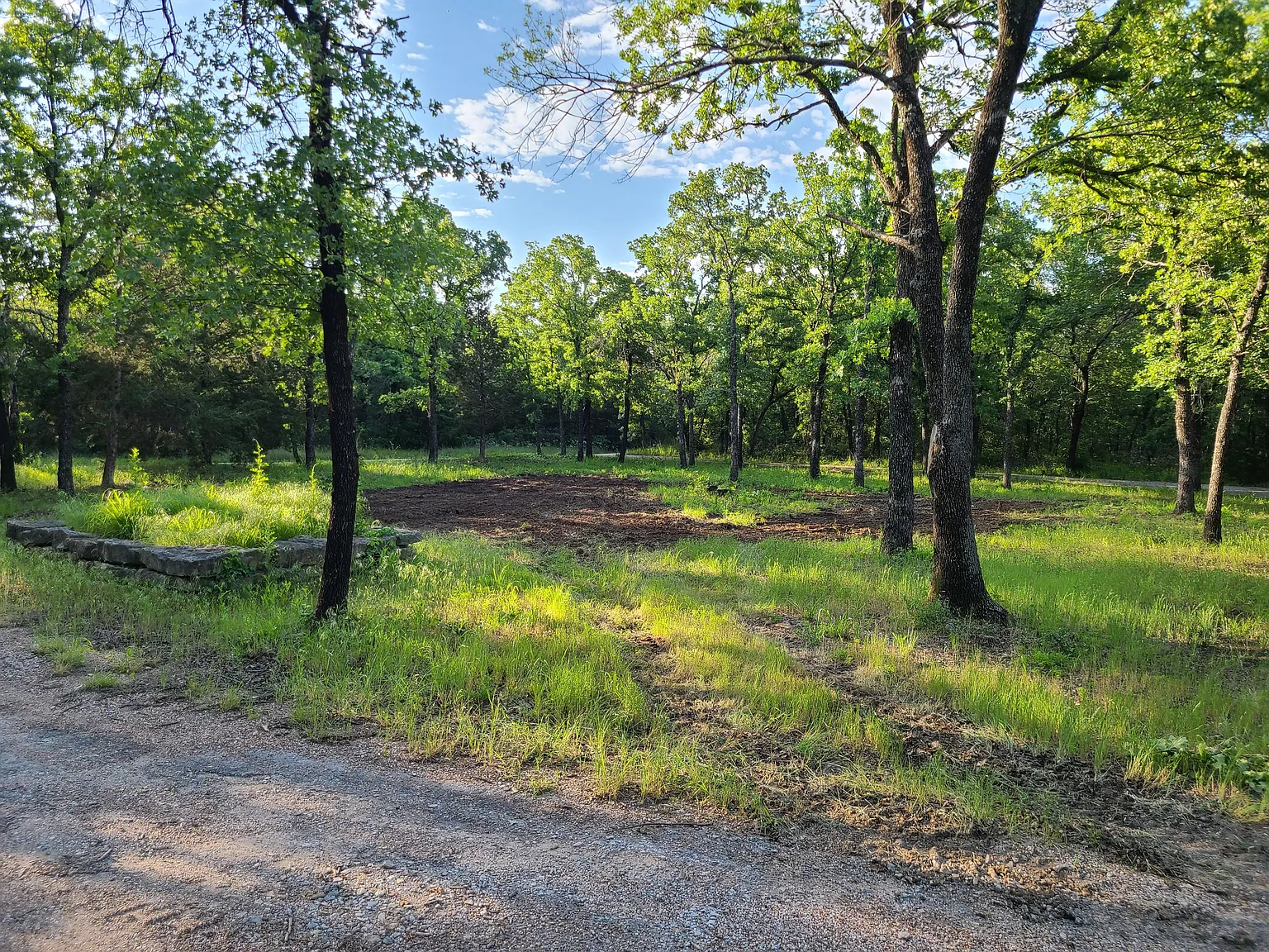 1 bed, 600 sqft, $900 — Photo 2