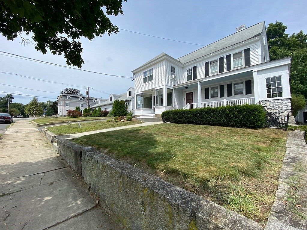 146 Village St, Medway, MA 02053 Zillow
