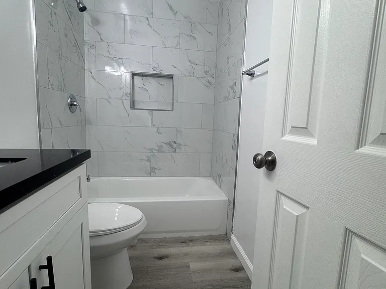 4085 49th St #1 — Photo 18