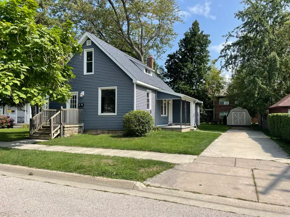 1815 Grant Pl, Port Huron, MI 48060