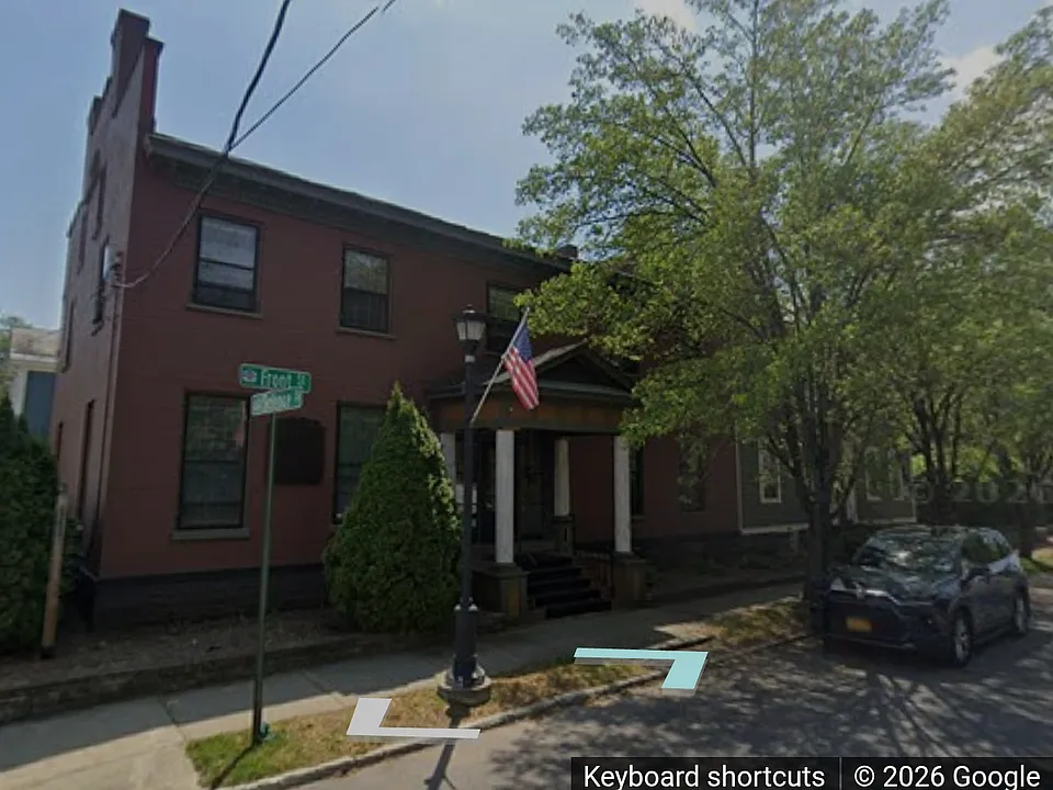 95 Front St #1A