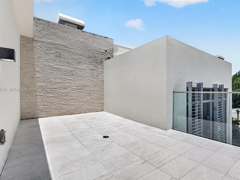 3750 Yacht Club Dr #Townhouse 5 — Photo 56