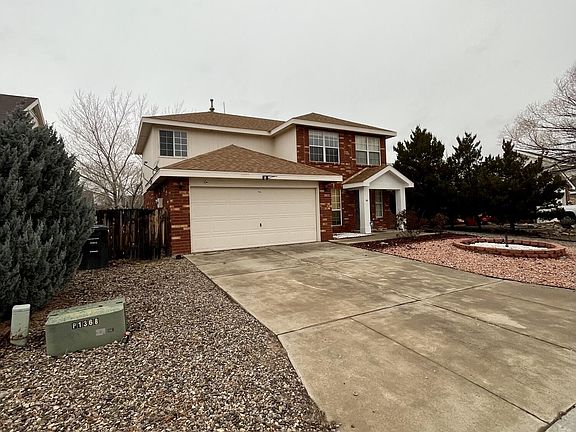 4th image of 25 Dogwood Ln