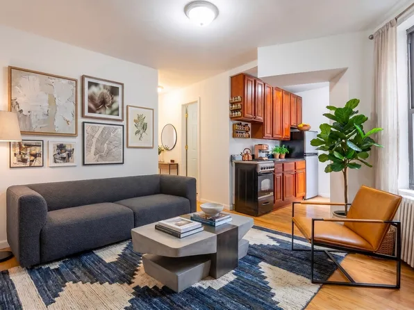 137 Sullivan St APT 17, New York, NY 10012