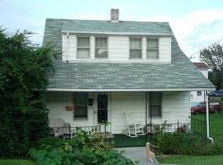 414 Montgomery St, Pearisburg, VA 24134