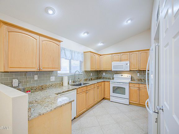 5th image of 18413 N 55th Lane Lane