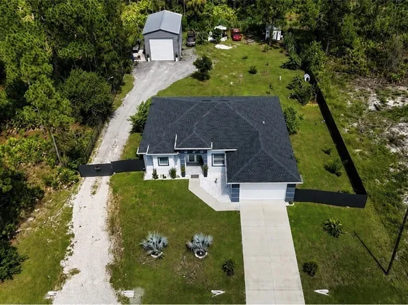 918 Dixie Ave, Lehigh Acres, FL 33972