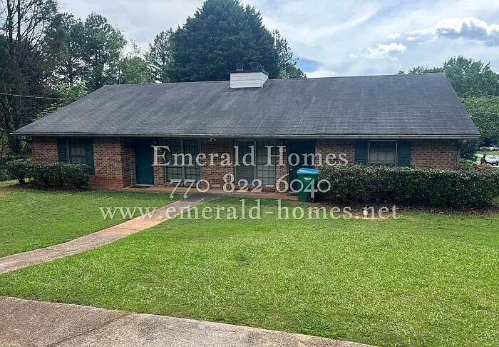 2335 Rosedale Rd — Photo 1