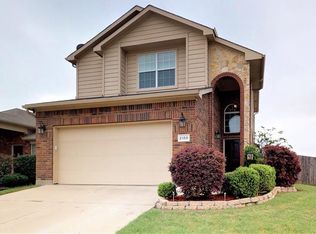 2100 Sweetwood Dr, Fort Worth, TX 76131