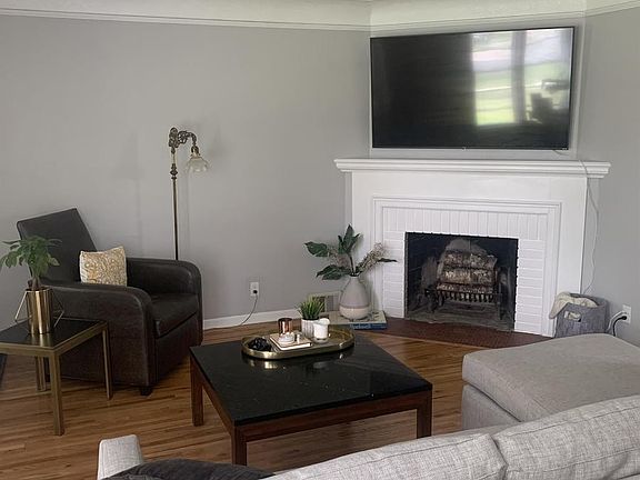 4th image of 5504 Penn Ave S #5504