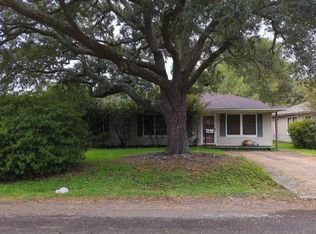 4429 Lawndale Ave, Groves, TX 77619
