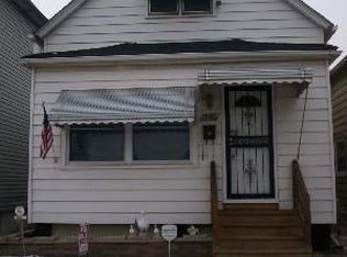 13416 S Houston Ave, Chicago, IL 60633